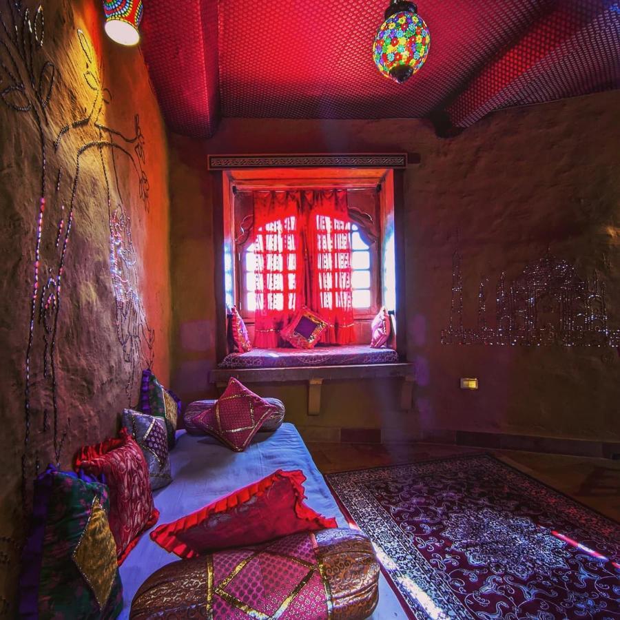 Mud Mirror Guesthouse Jaisalmer Eksteriør bilde