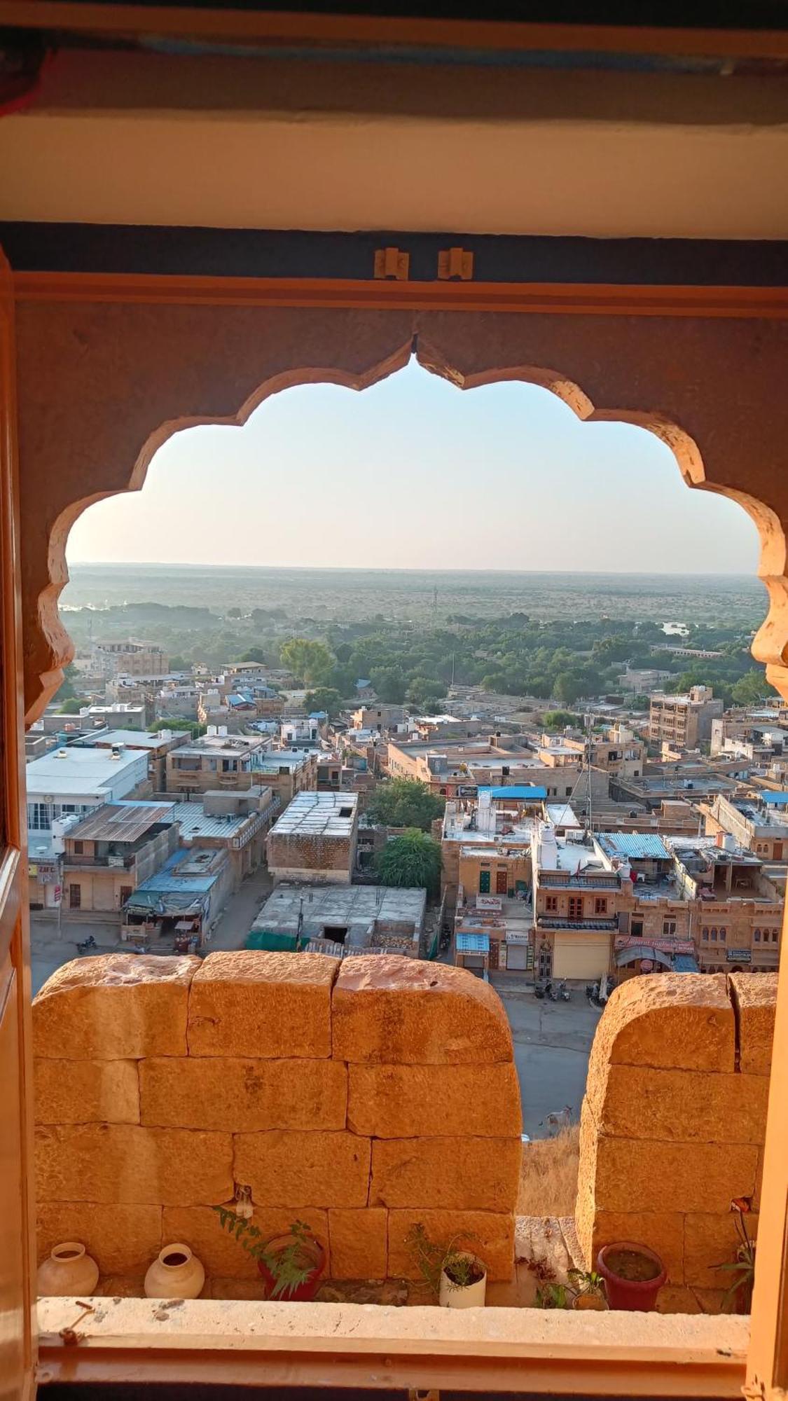 Mud Mirror Guesthouse Jaisalmer Eksteriør bilde