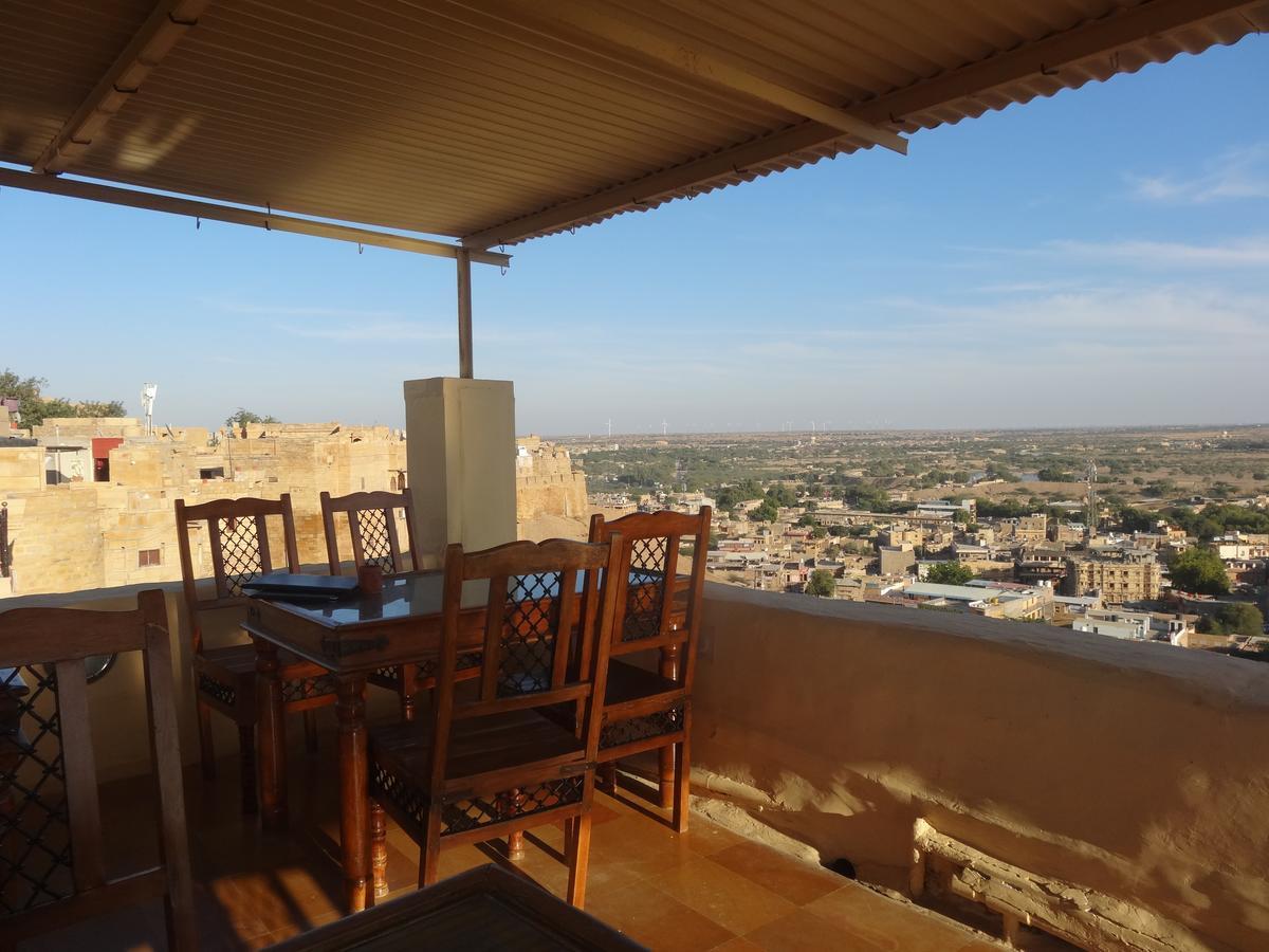 Mud Mirror Guesthouse Jaisalmer Eksteriør bilde