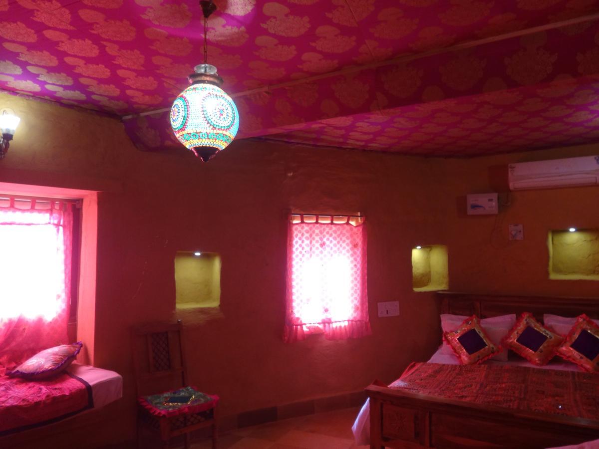 Mud Mirror Guesthouse Jaisalmer Eksteriør bilde
